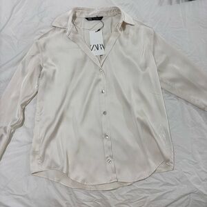 SOLD Zara Women’s Cream Shirt